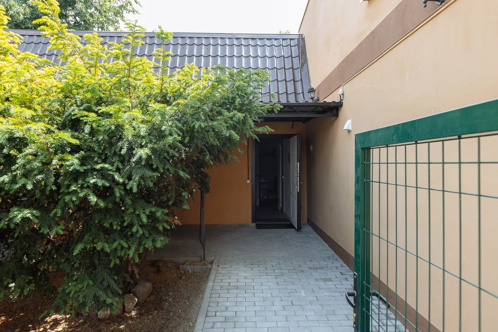 Коттедж Коттедж Апартаменты в центре города — Калининград