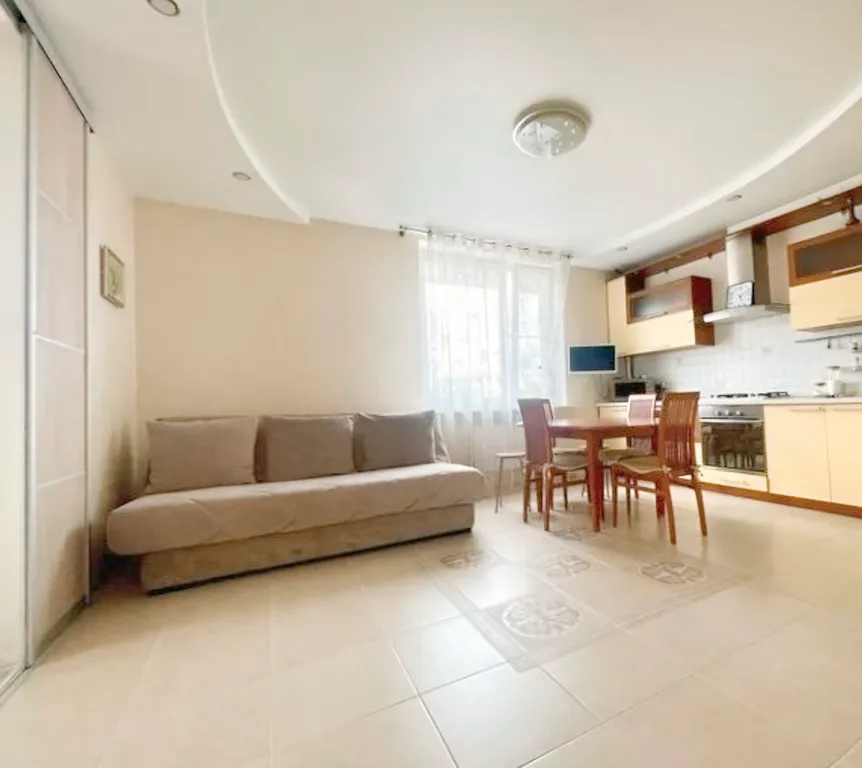 Уютная, просторная квартира в центре города для большой компании