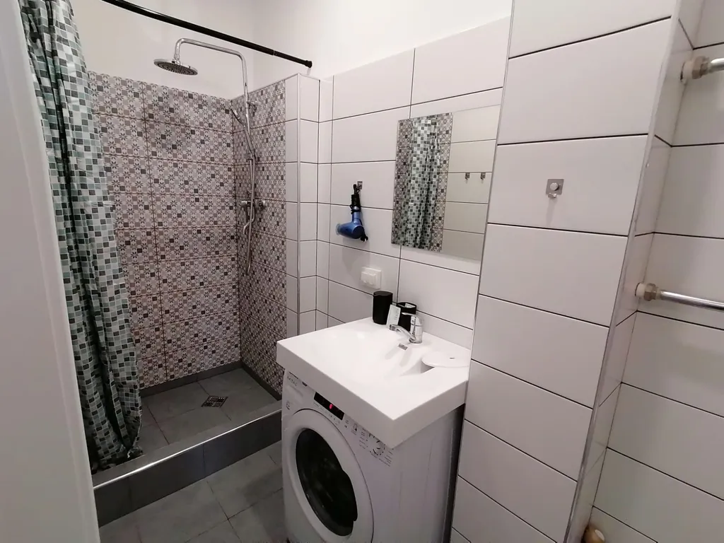 Уютная чистая студия со свежим ремонтом