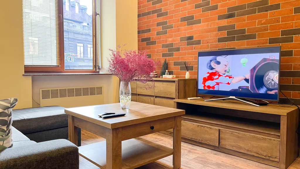 Новая квартира у площади — аренда посуточно в Ереван