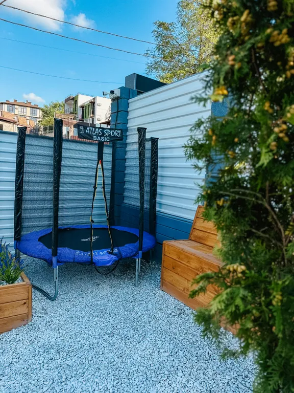 Отдельный дом с баней, террасой,джакузи, парковкой и мангальной зоной