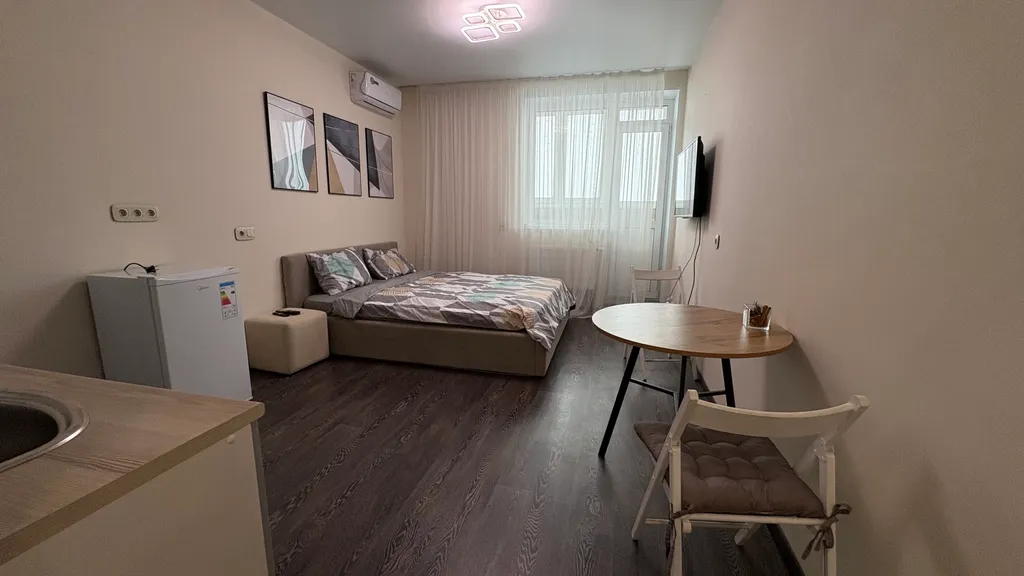 Студия на набережной