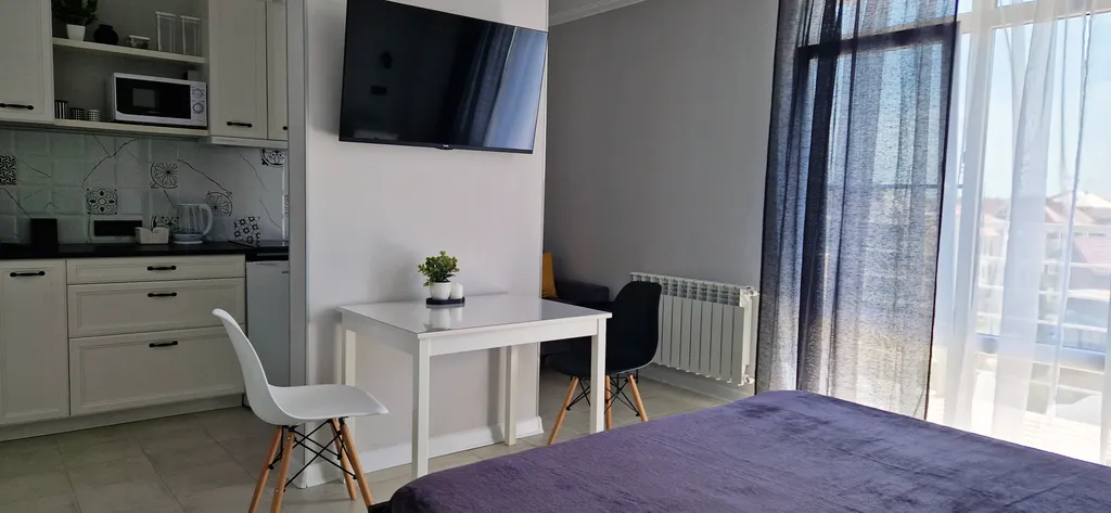 Квартира Квартира Студия с кухней и балконом на 2-3 человека — Лазаревское