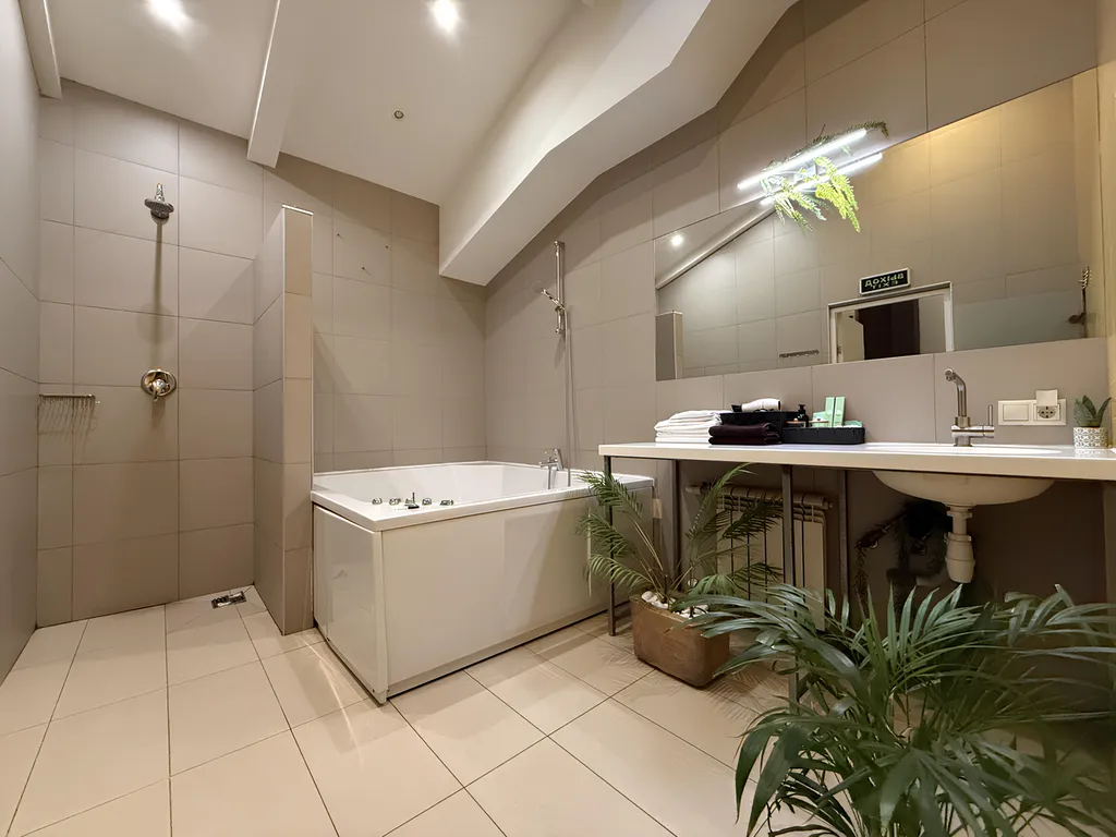 Квартира Квартира Люкс-апартамент с баней, джакузи, playstation — Москва