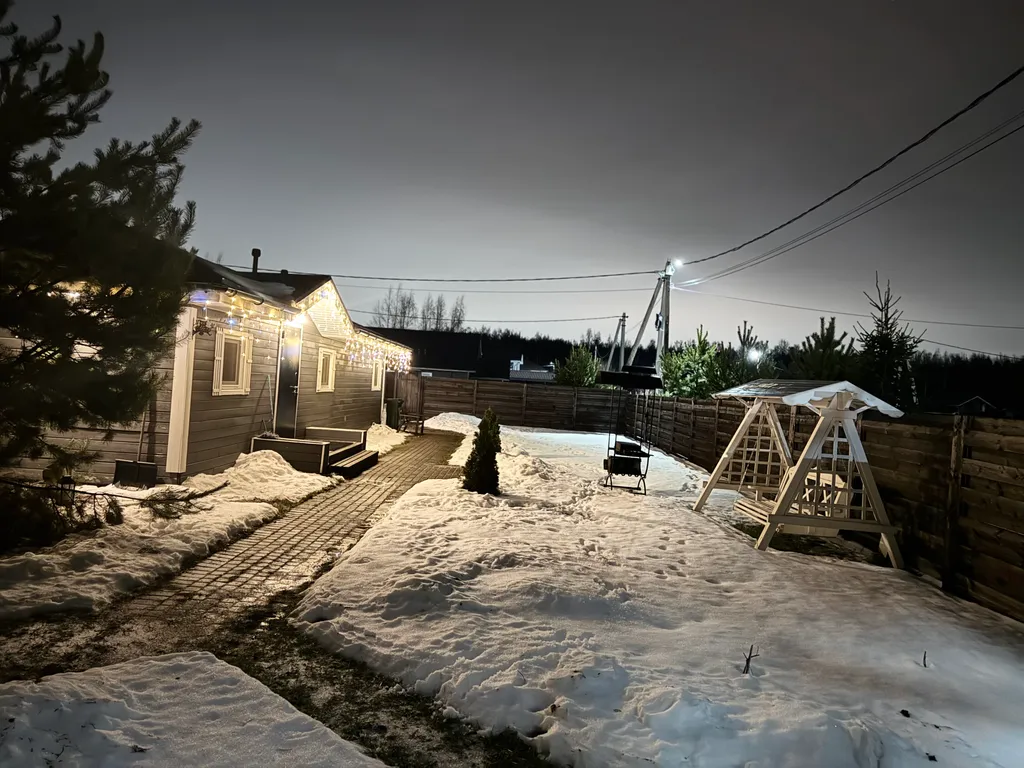 Коттедж Загородный домик с бассейном и сауной — аренда посуточно в Великий Новгород