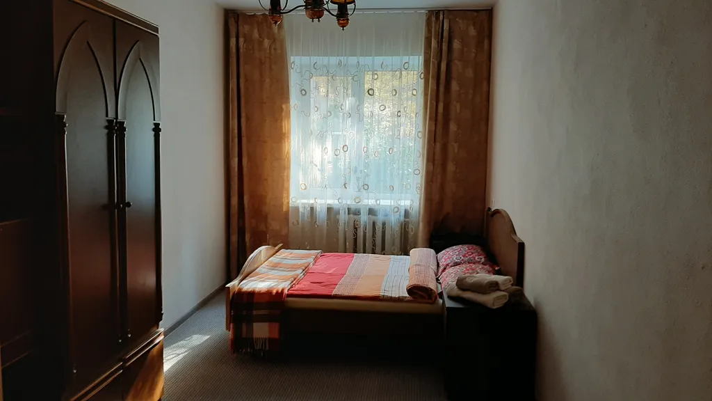 Спокойная двухкомнатная квартира на 1 этаже