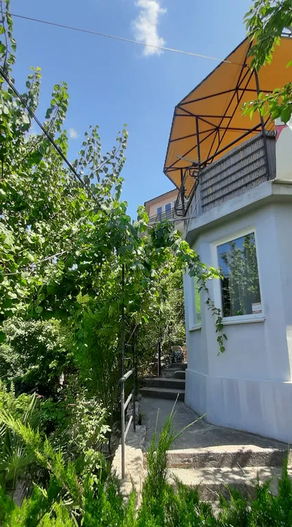 Бунгало на набережной