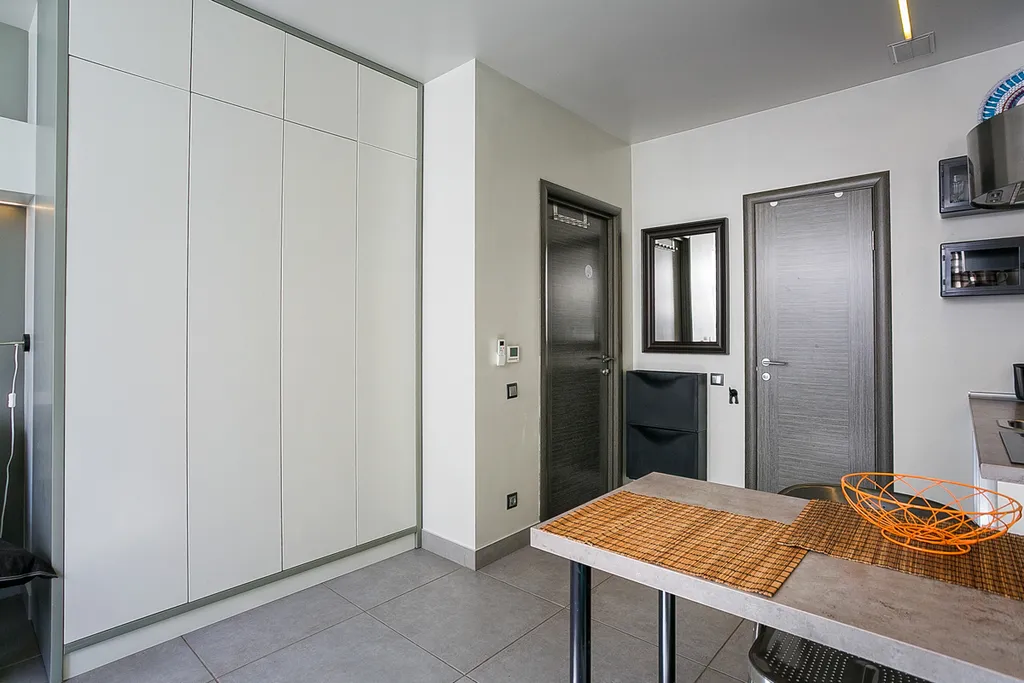 Уютная дизайнерская студия у моря