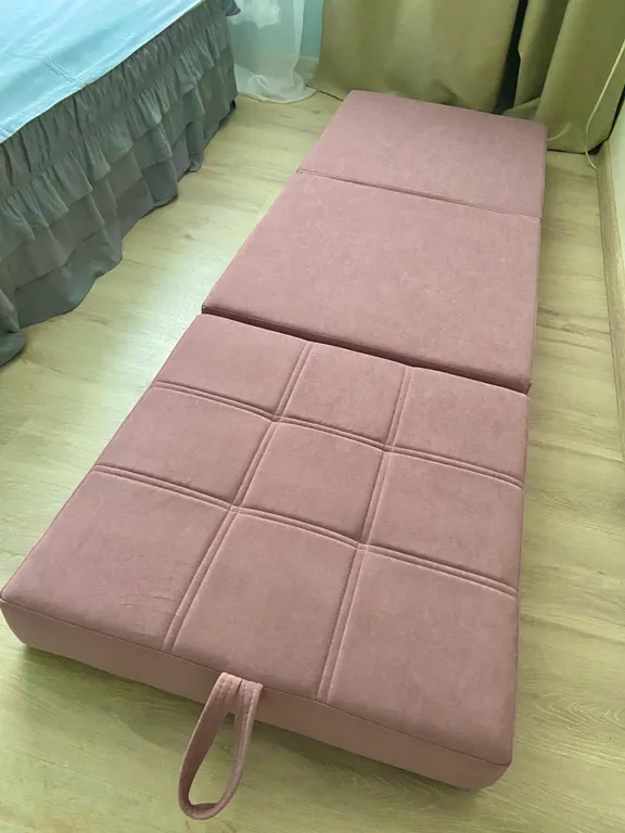 Видовая квартира с панорамным окном в центре