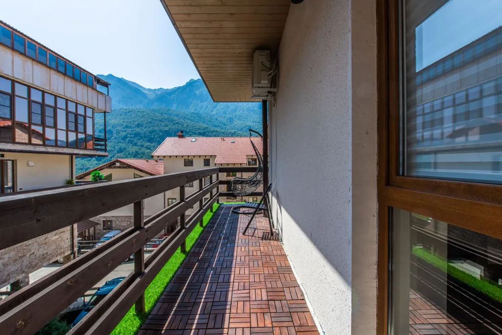 Апартамент с круговым балконом