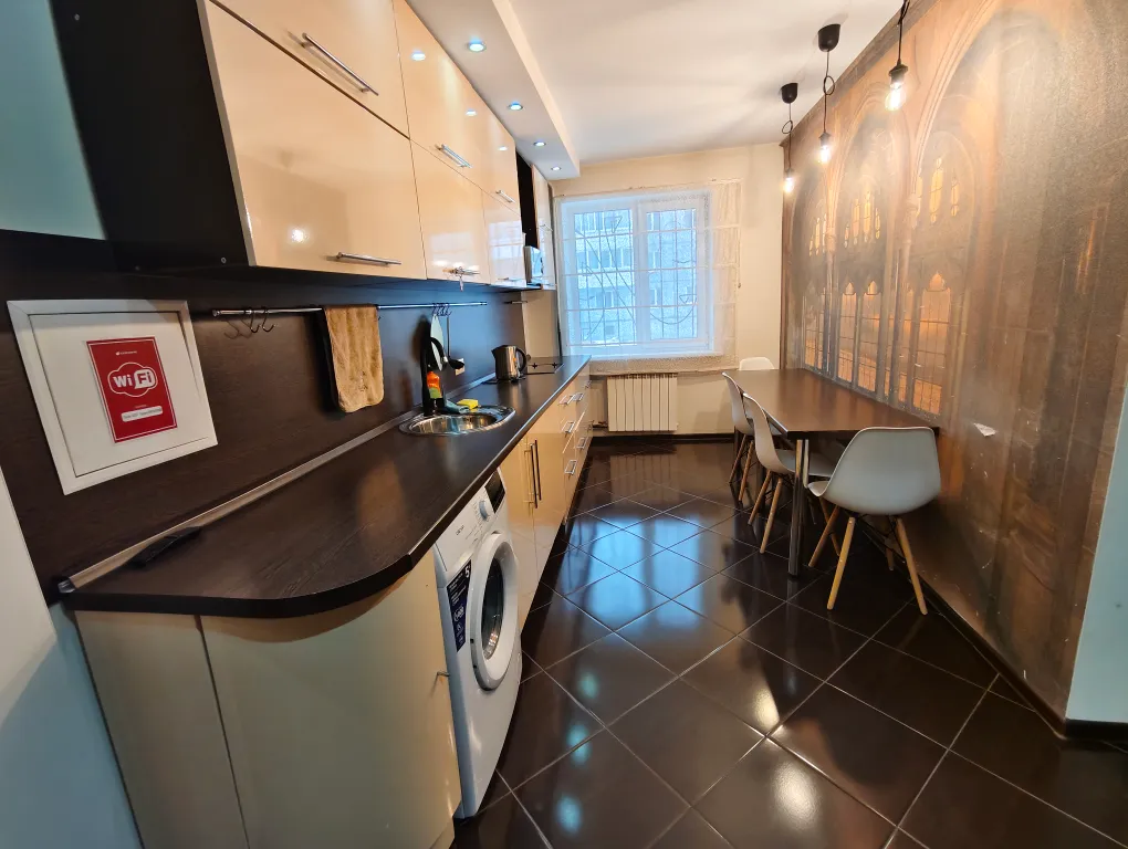 Очень большая и хорошая квартира