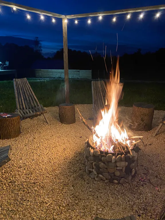 Атмосферный и уютный дом в окружении природы