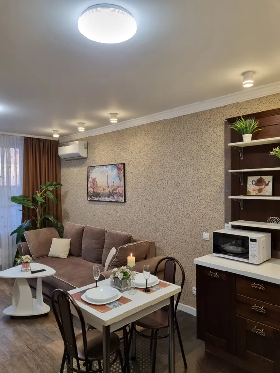 Уютная евродвушка с видом на Лавру