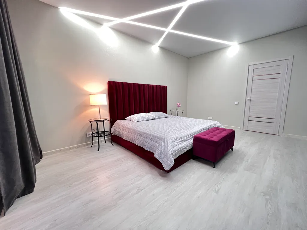 Квартира Шикарный панорамный вид на город — аренда посуточно в Сургут