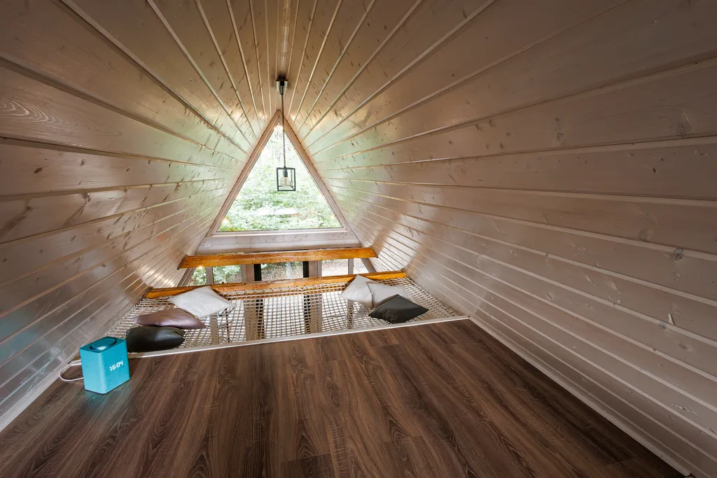 Коттедж Коттедж Уютный А-фрейм в дубовом лесу — Кузяево