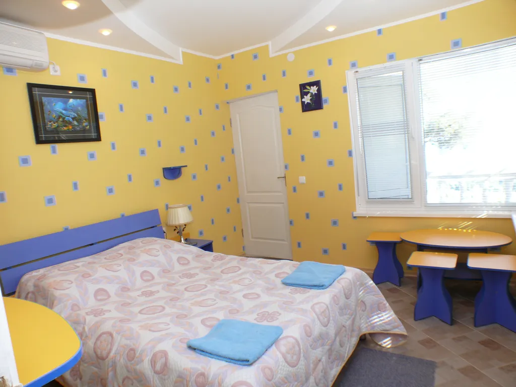 Квартира Комната №22 - уютная однокомнатная — Гурзуф