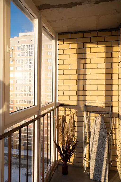 Уютная студия с видом на город