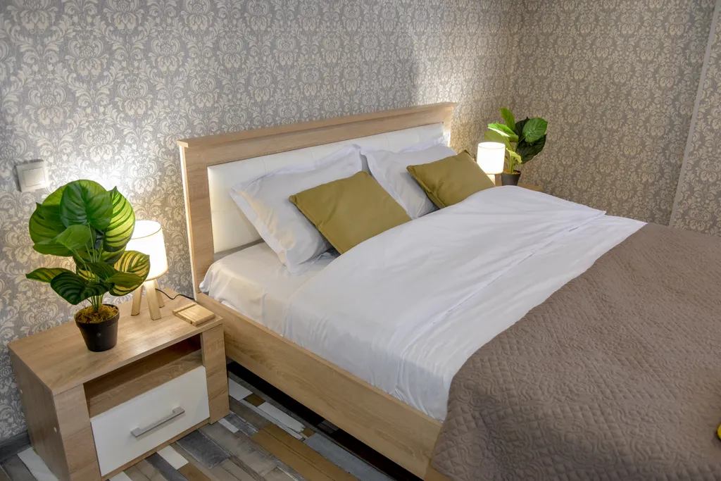 Стильная студия возле ТЦ Космос