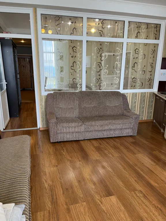 Двухкомнатная квартира новая, в новом доме