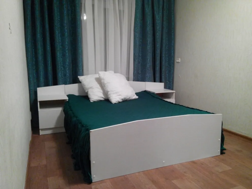 2-комнатная Квартира — аренда посуточно в Челябинск