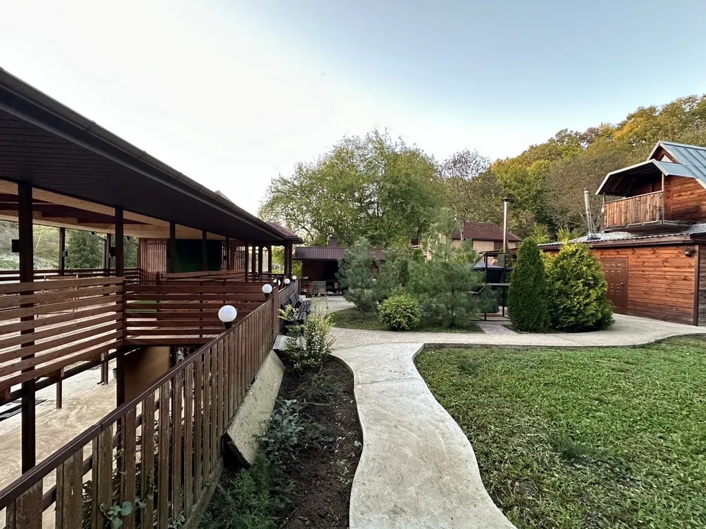 Дачный дом с русской баней и банным чаном