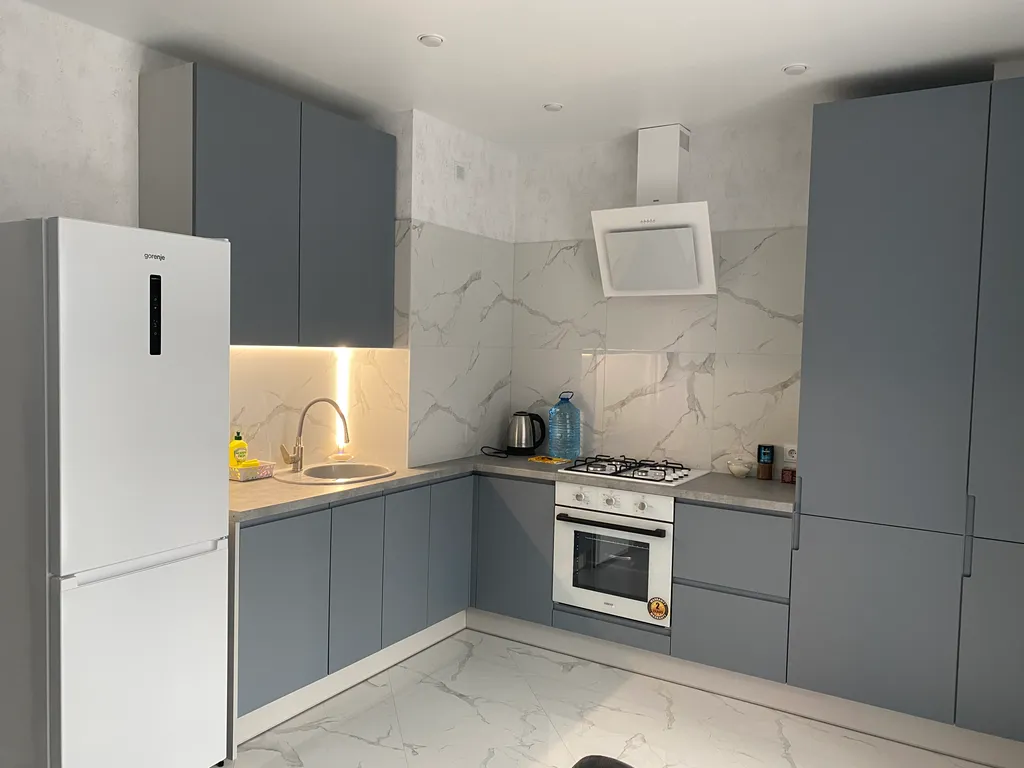 Квартира Квартира с современным ремонтом в хорошем и тихом районе города — Калининград