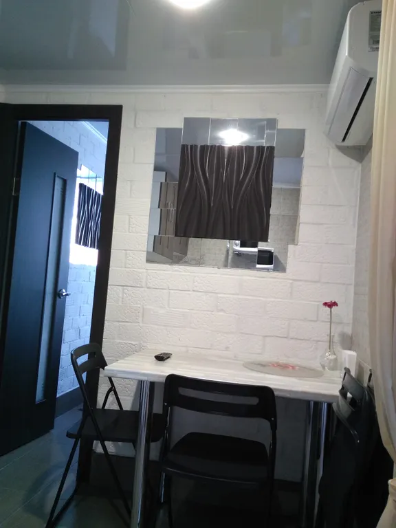 Квартира Двухкомнатные апартаменты у моря — Ейск