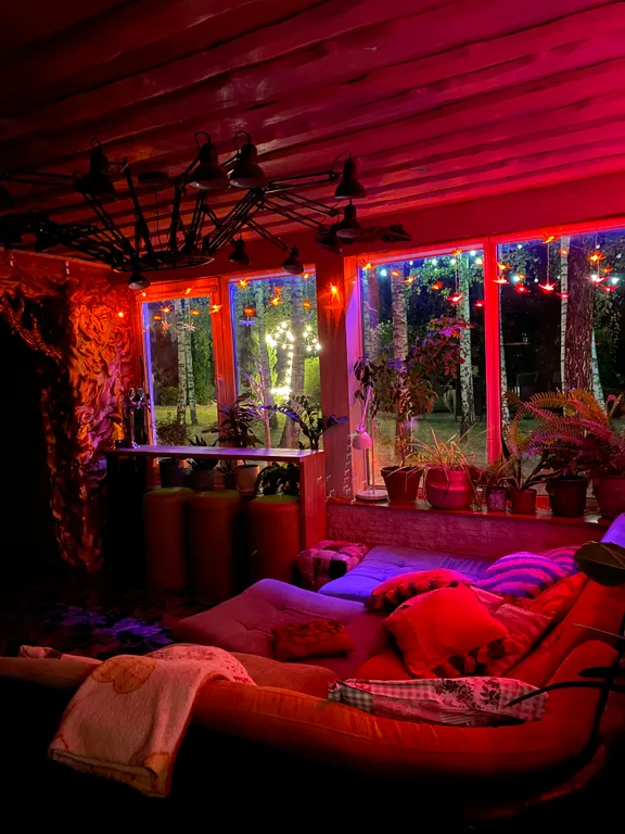 7-комнатный Дом