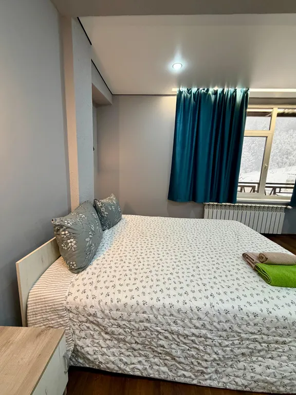 "Квартира с видом на горы -4 минуты до канатной дороги"