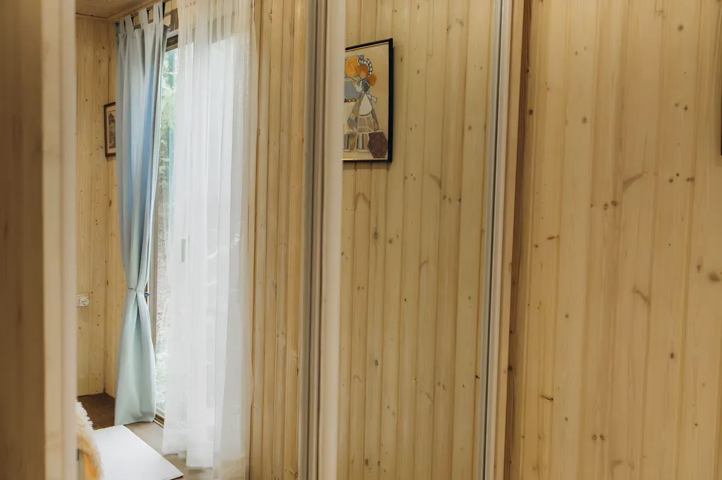 Коттедж в лесу