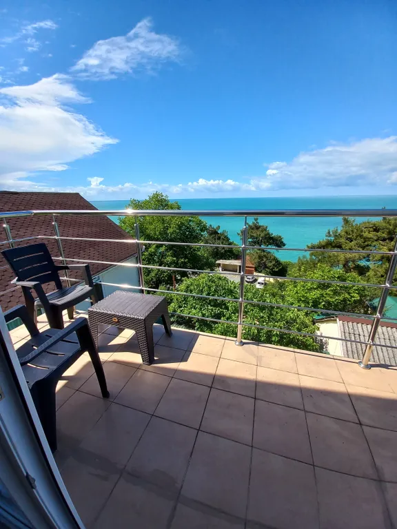 Дом с видом на море