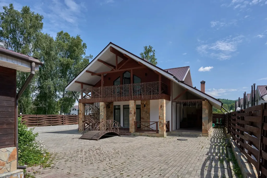Баня с бассейном и студия Альпин Шале