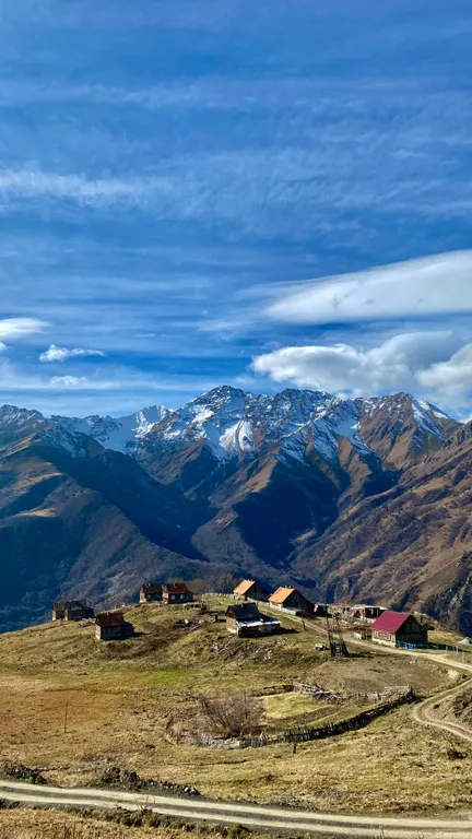 Уютный домик в горах