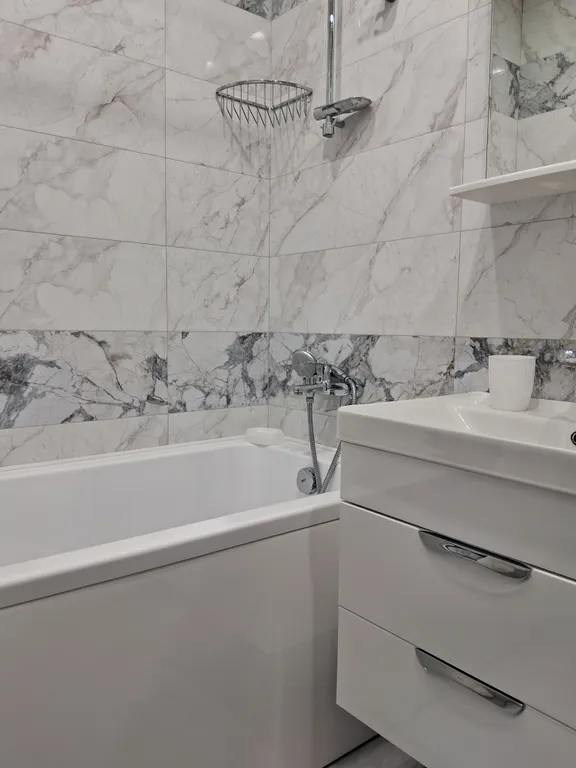 Квартира Квартира с видом на море и горы и двумя спальнями в центре района — Лазаревское