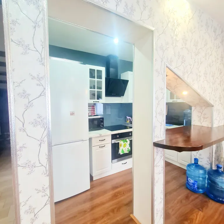 4-комнатный Дом