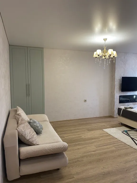 Уютная квартира с камином в центре города