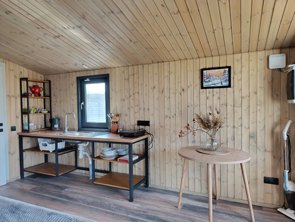 Коттедж НОРДЛИ+БРИМЭНС. Пространство для компании: два дома в лесу у реки — Горячий Ключ