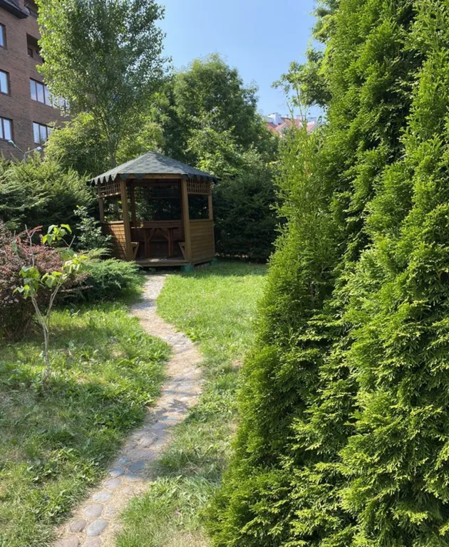 Апартаменты у резиденции