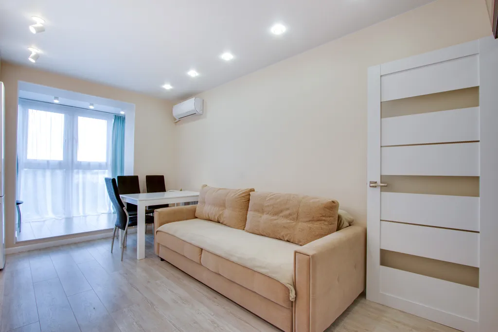 Современная просторная евротрешка в центре