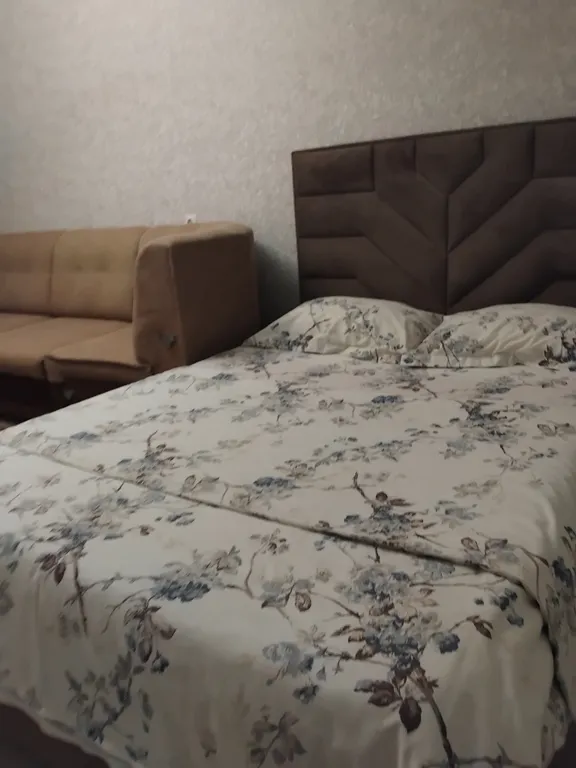 Однокомнатная квартира с видом на водохранилище и горы