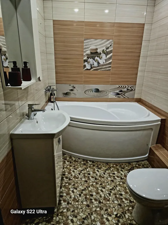 Комфортная квартира в районе центрального рынка на 1 этаже