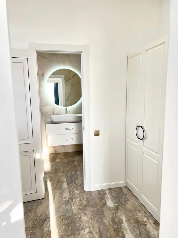 Коттедж с бассейном