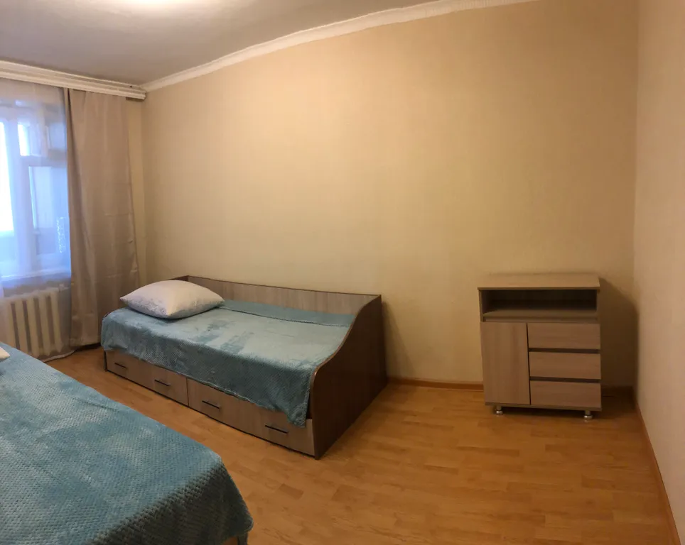 Светлая, уютная квартира в тихом районе с большой лоджией