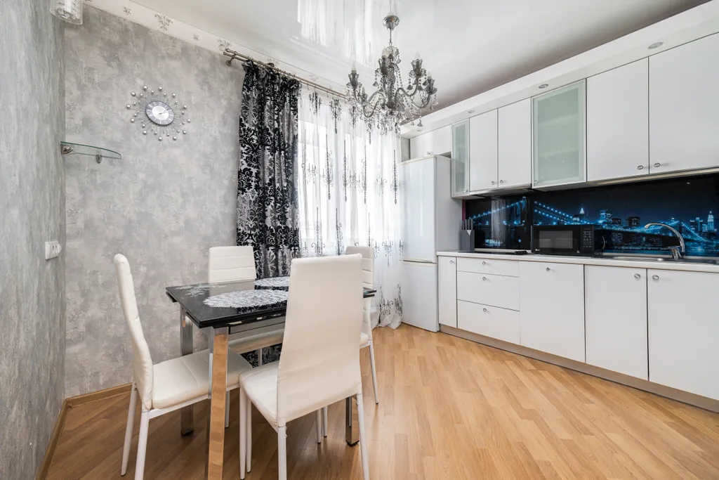 Однокомнатная квартира возле Стеллы