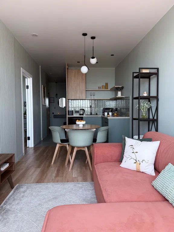 Дизайнерские апартаменты с панорамным видом на Волгу и горы