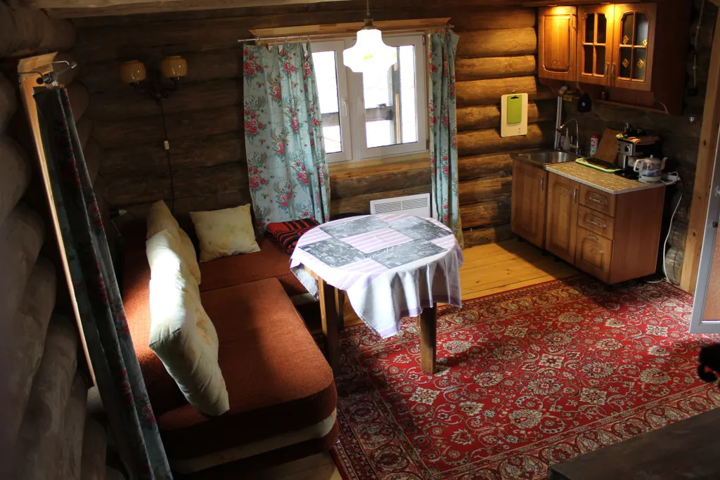 Дом Избушка Луна