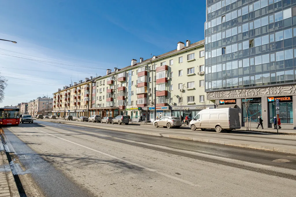 3-комнатная Квартира