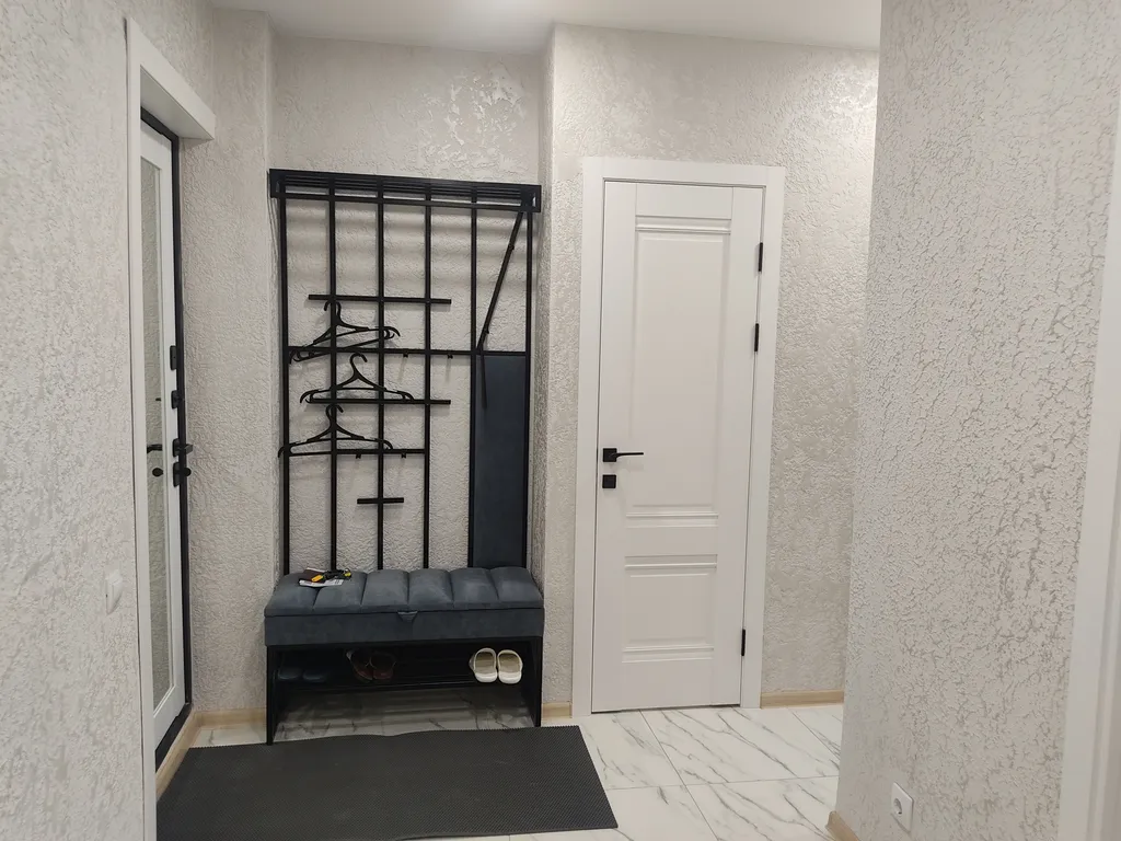 Двухкомнатная квартира с новым современным ремонтом