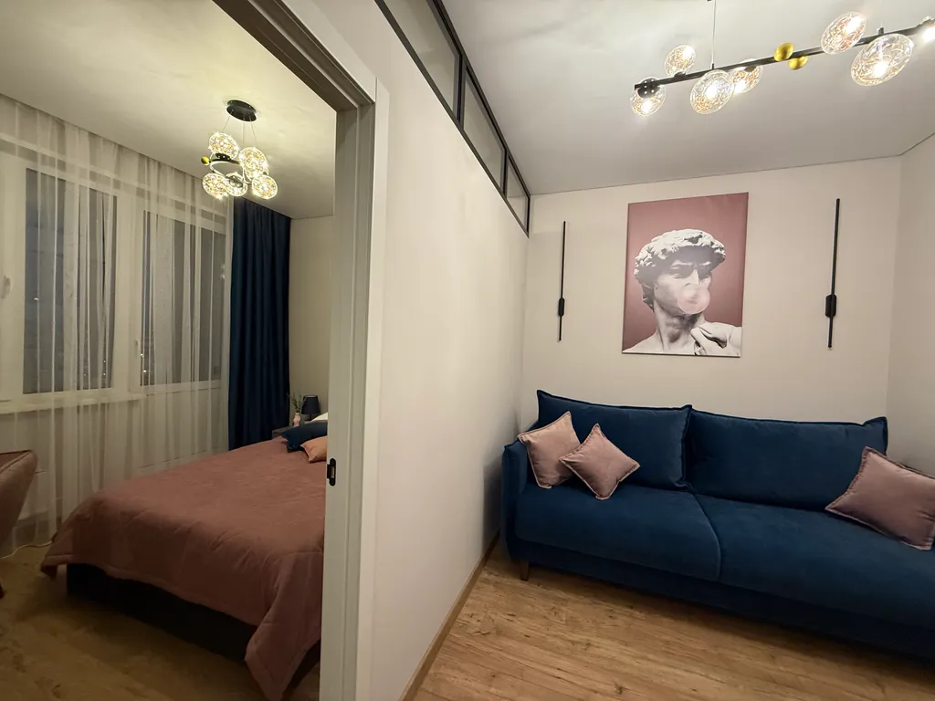 Дизайнерская квартира на берегу реки в ЖК Белые росы в Красноярске