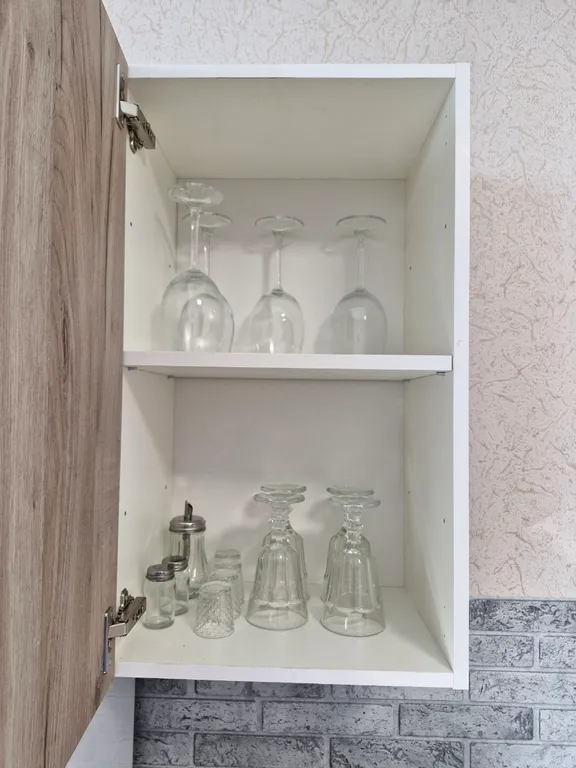 Светлая квартира по трассе М-4, рядом с Областной больницей и роддомом